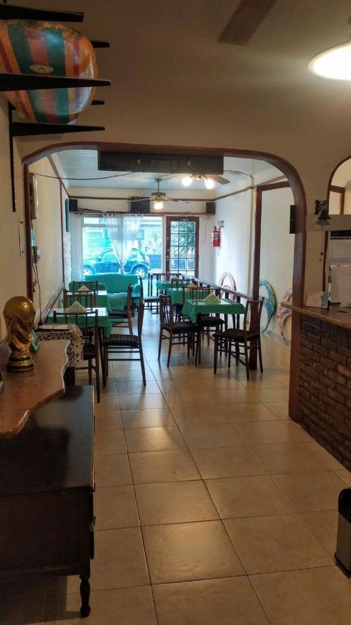 Hosteria Mundo Tablas Mar del Plata Exterior foto